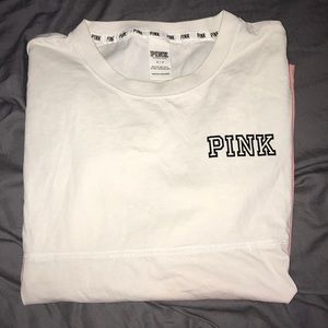 SOLD❗️VS Pink shirt